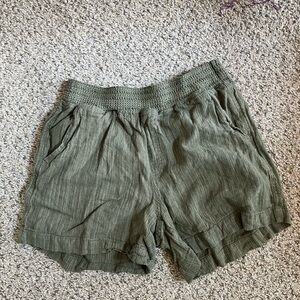 Briggs New York High Waist Olive Shorts